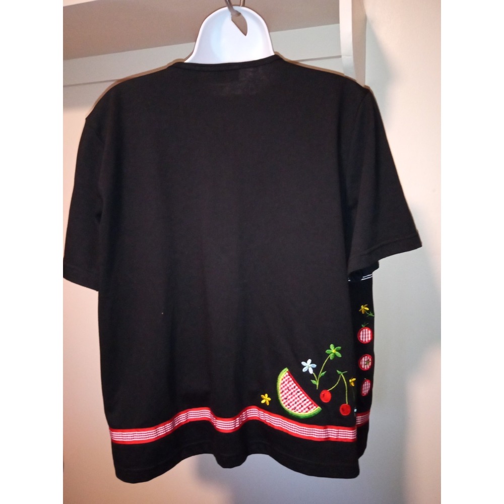 Onque Casuals Picnic Theme Embroidered Button Front shirt black Medium - Picture 4 of 10